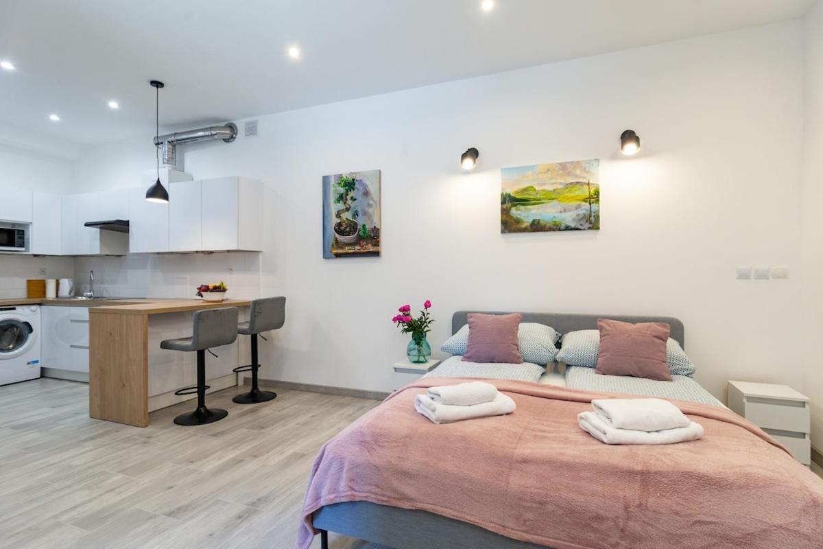 Great Base To Explore Cracow Apartament